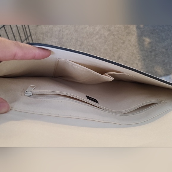 Envelope clutch - Picture 3 of 3